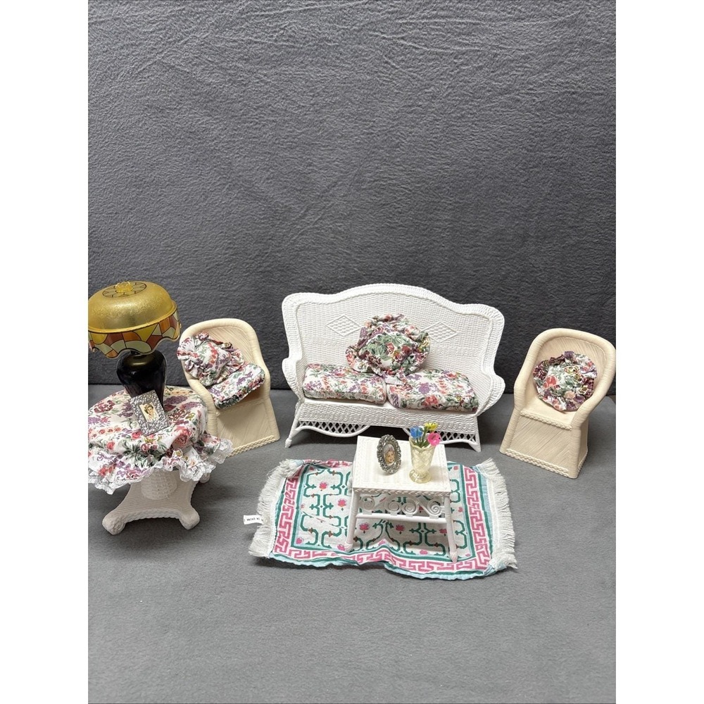 Vintage 1989 Multi Toys Corp Barbie Living Room Furniture Set Sofa Tables Lamp